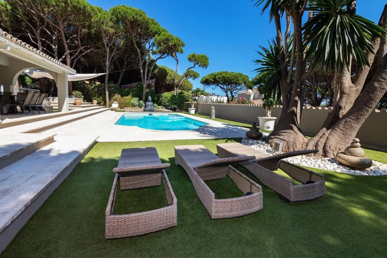 Villa In Puerto Cabopino Marbella