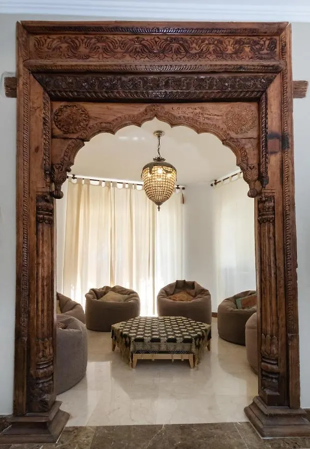 Villa In Puerto Cabopino マルベーリャ 別荘